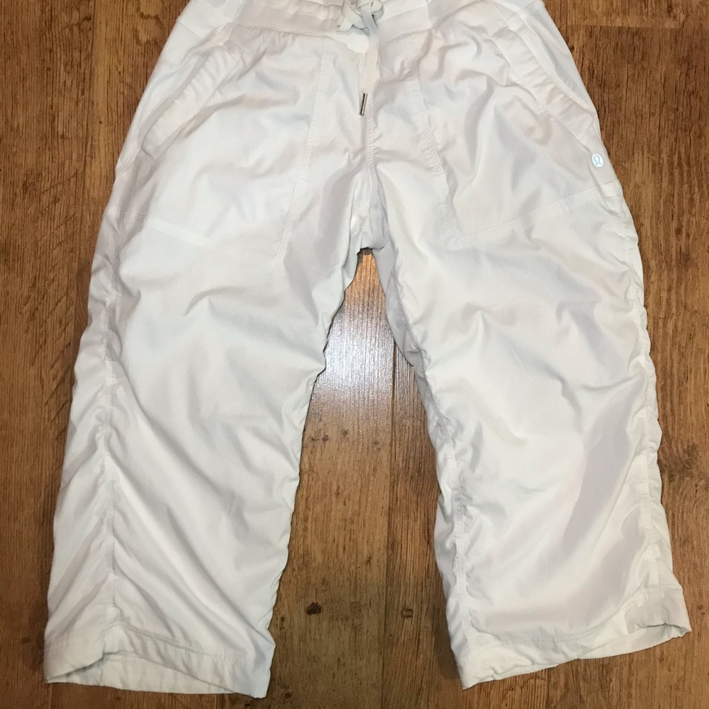 Lululemon Dance Studio Crop